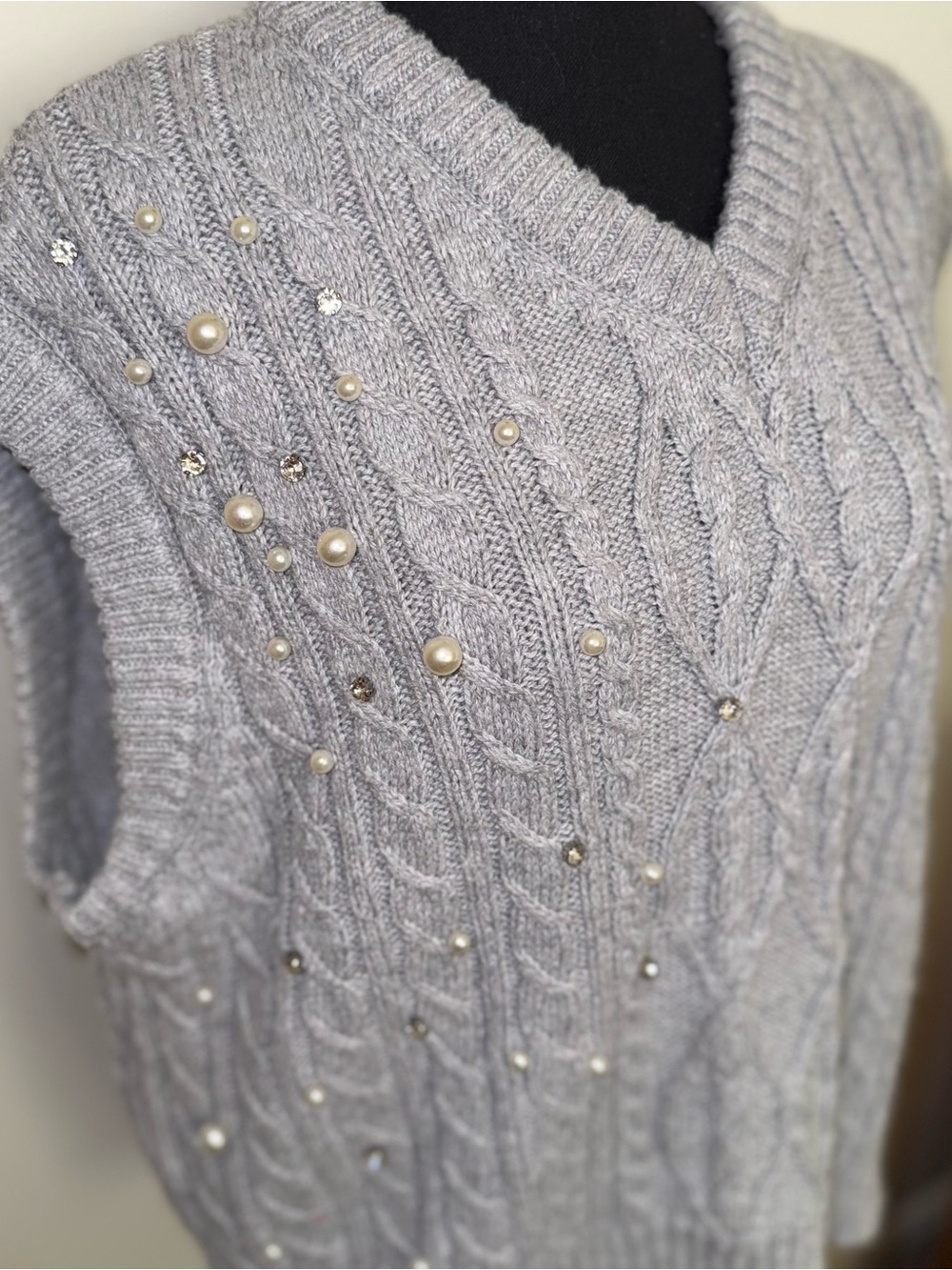 Free Assembly Gray Pearl Rhinestone Embellished Cable Knit Sweater Vest XXL